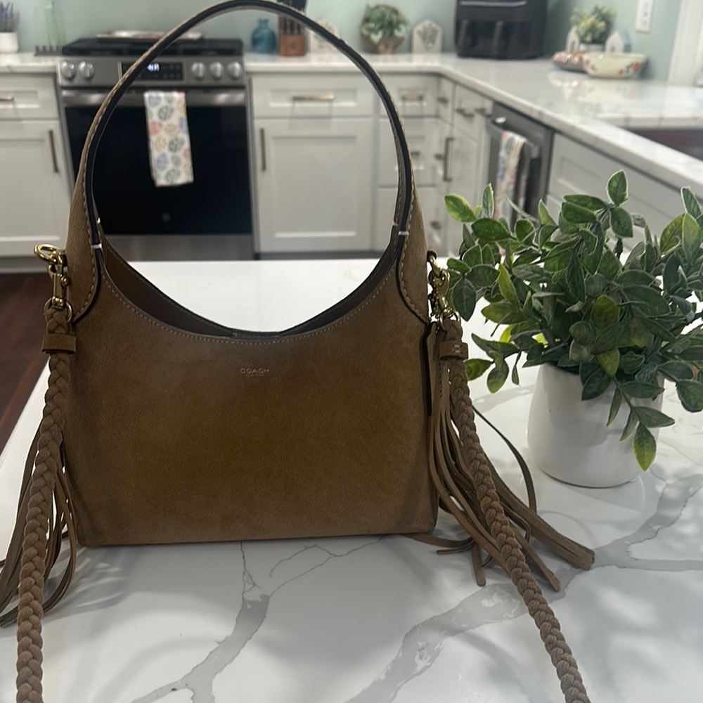 Coach Brooklyn 23 fringe Shoulder Bag